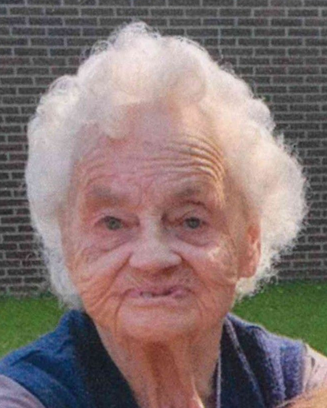 Lydia DUMUR